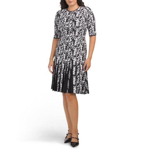 TERI JON Black/white Double Knit Printed Short Sleeve Box Pleated Dress - Picture 1 of 2